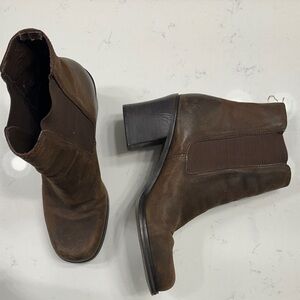 Nine West Women’s Brown Leather Boots